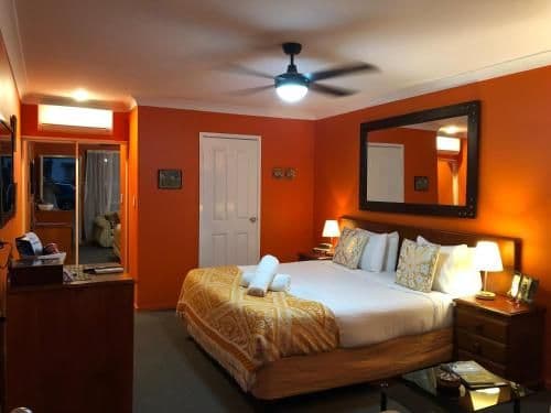 Deluxe King Room