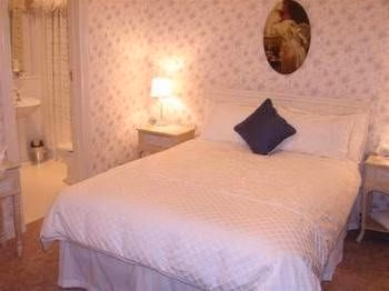 Ardenlee Bed & Breakfast0