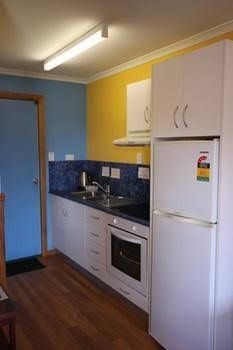 Bicheno's A+ Apartments0
