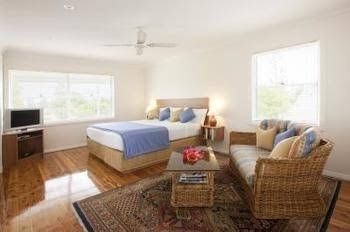 Central Coast Cottages at Toowoon Bay0