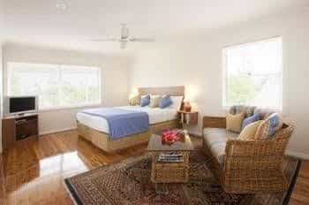 Central Coast Cottages at Toowoon Bay