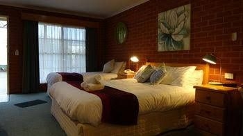 Yackandandah Motor Inn3