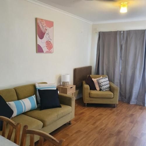 Bargara Beach Motor Inn2