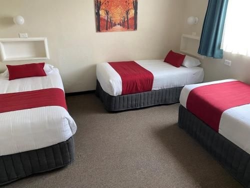 Country Gardens Motel1