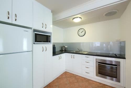 Deluxe Three-Bedroom Apartment