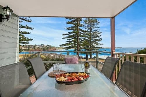 Two-Bedroom Cabin with Spa Bath - Moonlite Sands