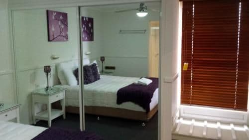 One-Bedroom Cabin with Spa Bath - Sea Breeze