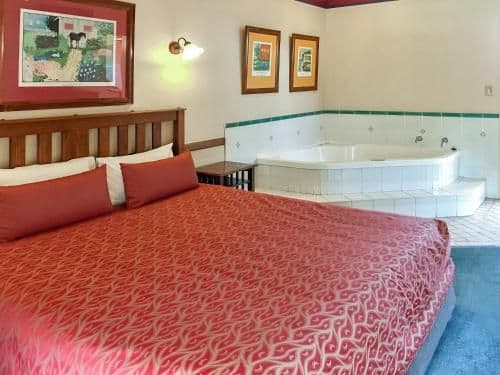 Executive Suite with Spa Bath