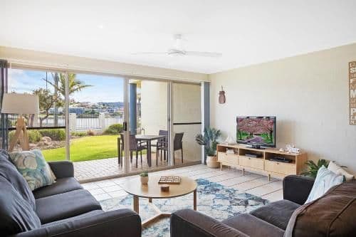 Two-Bedroom Apartment with Lake View
