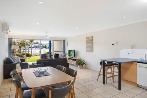 Two-Bedroom Apartment with Lake View