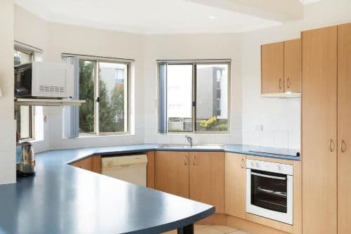 Three-Bedroom Apartment with Lake View