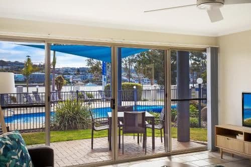 Three-Bedroom Apartment with Lake View