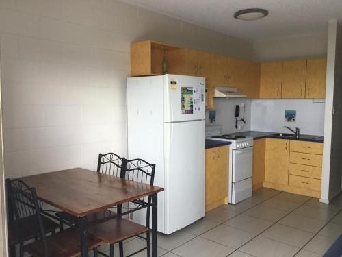 Whitsunday Waterfront Apartments1