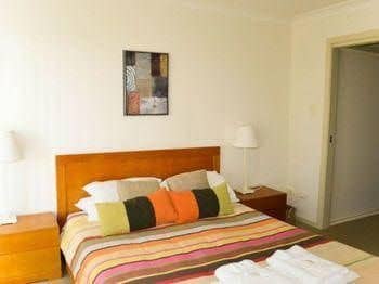 Seaspray Apartments Seaspray Apartments