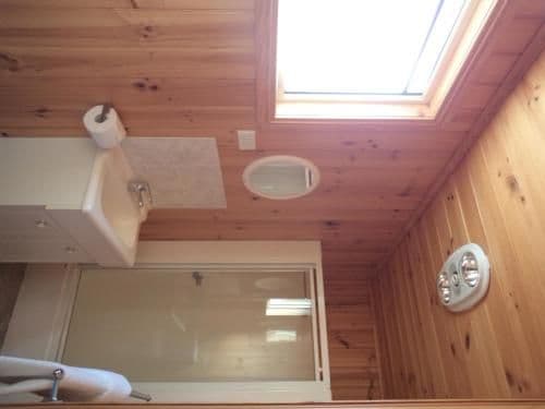 One-Bedroom Cabin