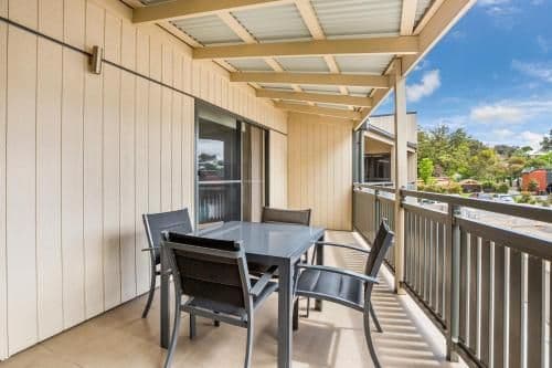 Two-Bedroom Apartment - Apartments on High