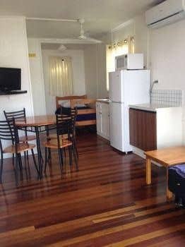 Palms Caravan Park Palms Caravan Park