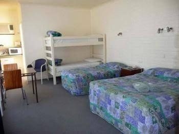 The Sands Motel2