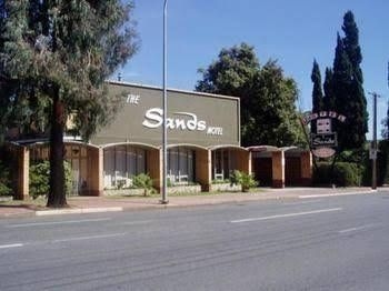 The Sands Motel0