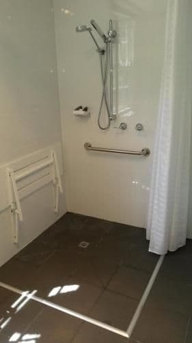 Queen Room - Disability Access