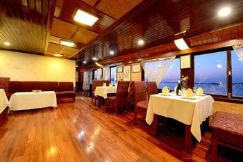 Imperial Junk Halong4