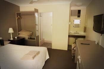 Melrose Motel2