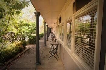 Melrose Motel0