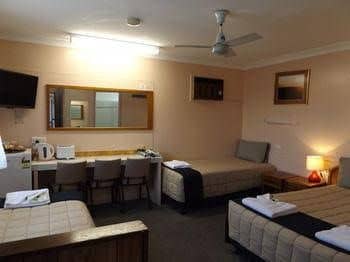 Civic Motel Civic Motel