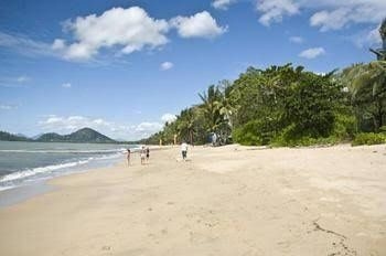 Clifton Beach Retreat2