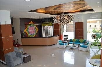 Tiatira Kencana Hotel0
