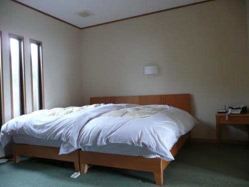 Room with Tatami Area and Shared Bathroom - Annex