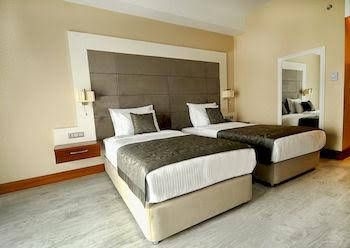 Elite Hotel Darica4