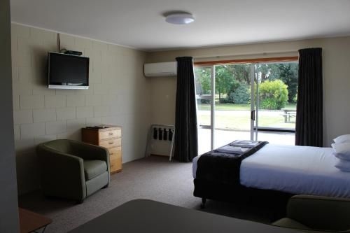 A1 Ward Motel4