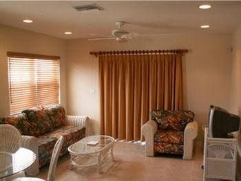 Paradise Cove4