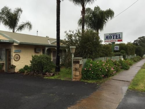 Oasis Motel (Oasis Motel Peak Hill)3