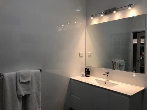 One-Bedroom Apartment - Lavender