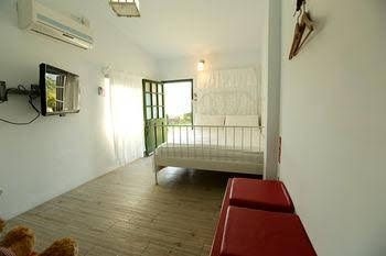 The Rainbow Villa1