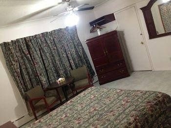 Sherkston Inn1