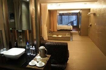 Goya Spring Resort4