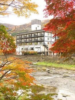 เรียวกัง คามิไอซูยะ (Ryokan Kamiaizuya)1