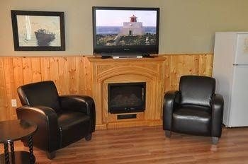 Cabins West1