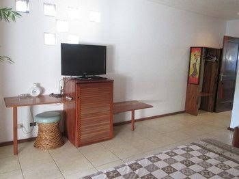 Bamboo Bungalows3