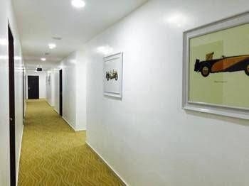 พีช ฮิลล์ โฮเต็ล แอนด์ คาเฟ่ (Peach Hill Hotel)2