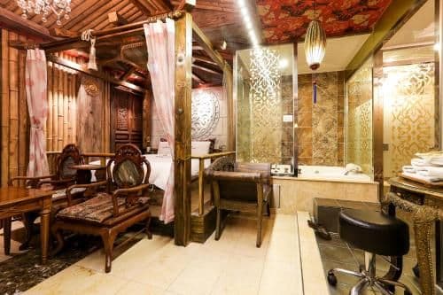 Large Double Room