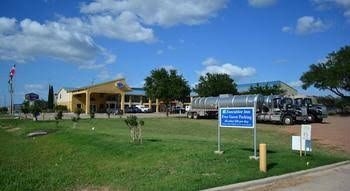 Executive Inn Cuero0