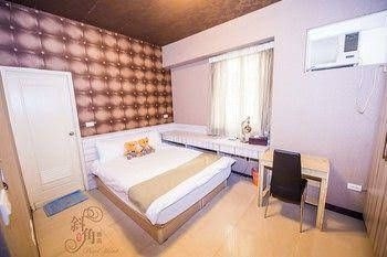 Bevel Hostel1