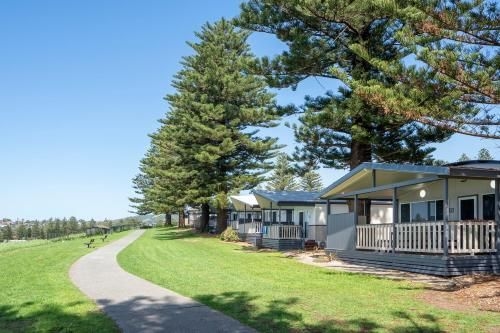 Surf Beach Holiday Park0