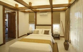 Vida Homes Condo Resort1