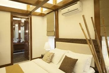 Vida Homes Condo Resort0