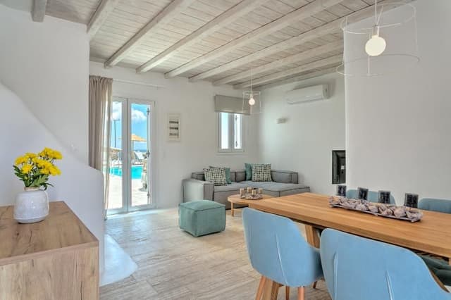 VILLA THREE BEDROOMS WITH PRIVATE POOL
